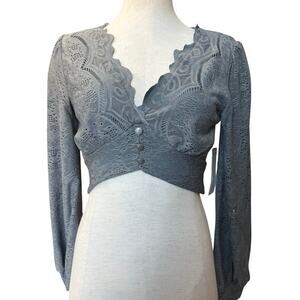 Urban Romantics Gray Eyelet Lace Button Crop Top Size Medium